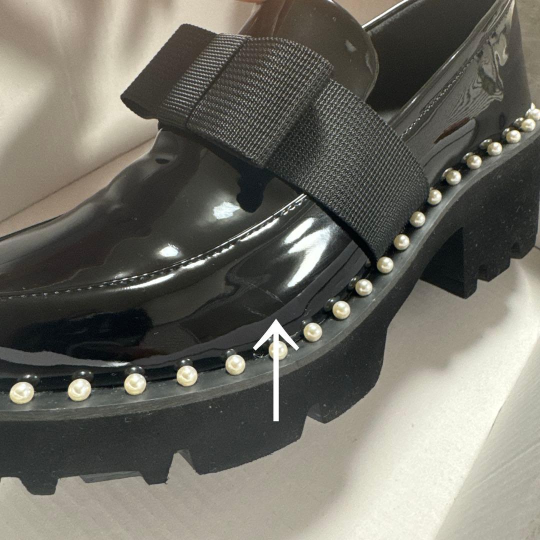 美品　アキロン×Donobanコラボ パールリボンローファー　S