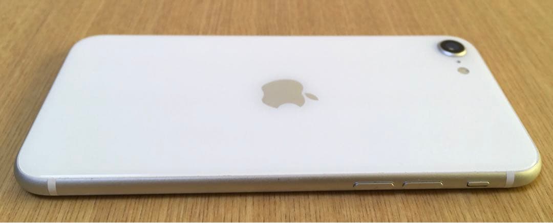 ジャンク品 iPhone SE 第2世代 128GB ホワイト SIMフリー