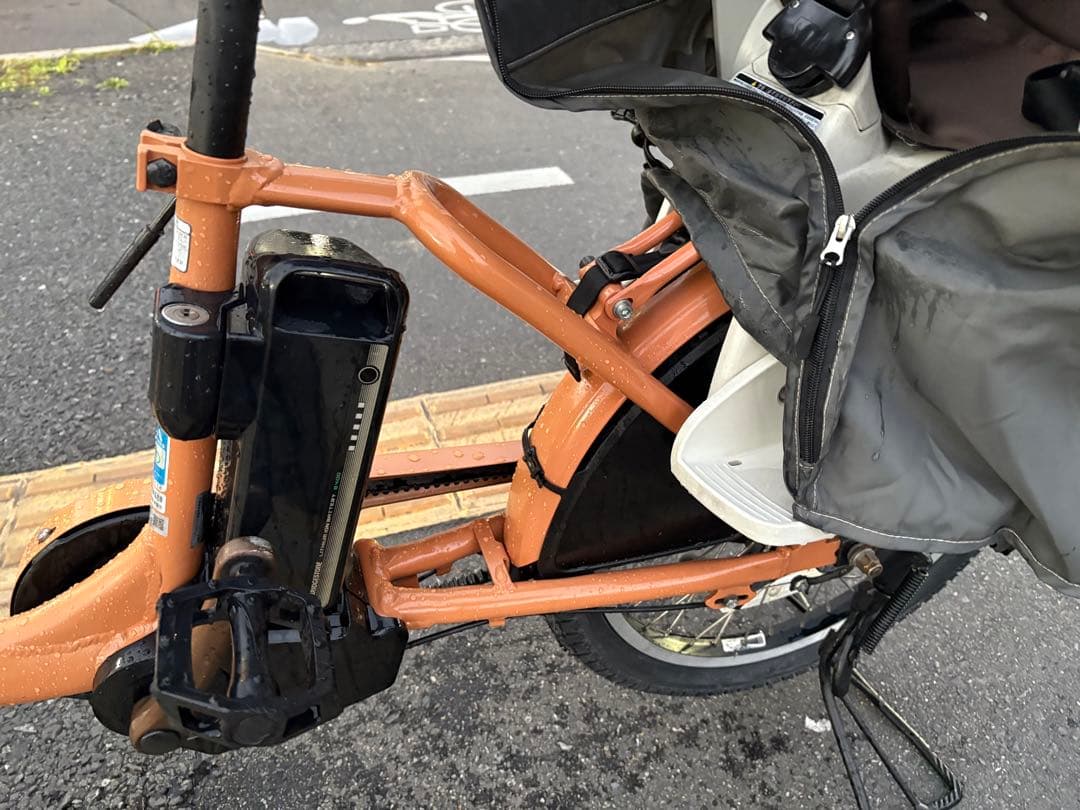 中古20インチブリヂストン電動アシスト自転車　ベルト式　B400 大阪