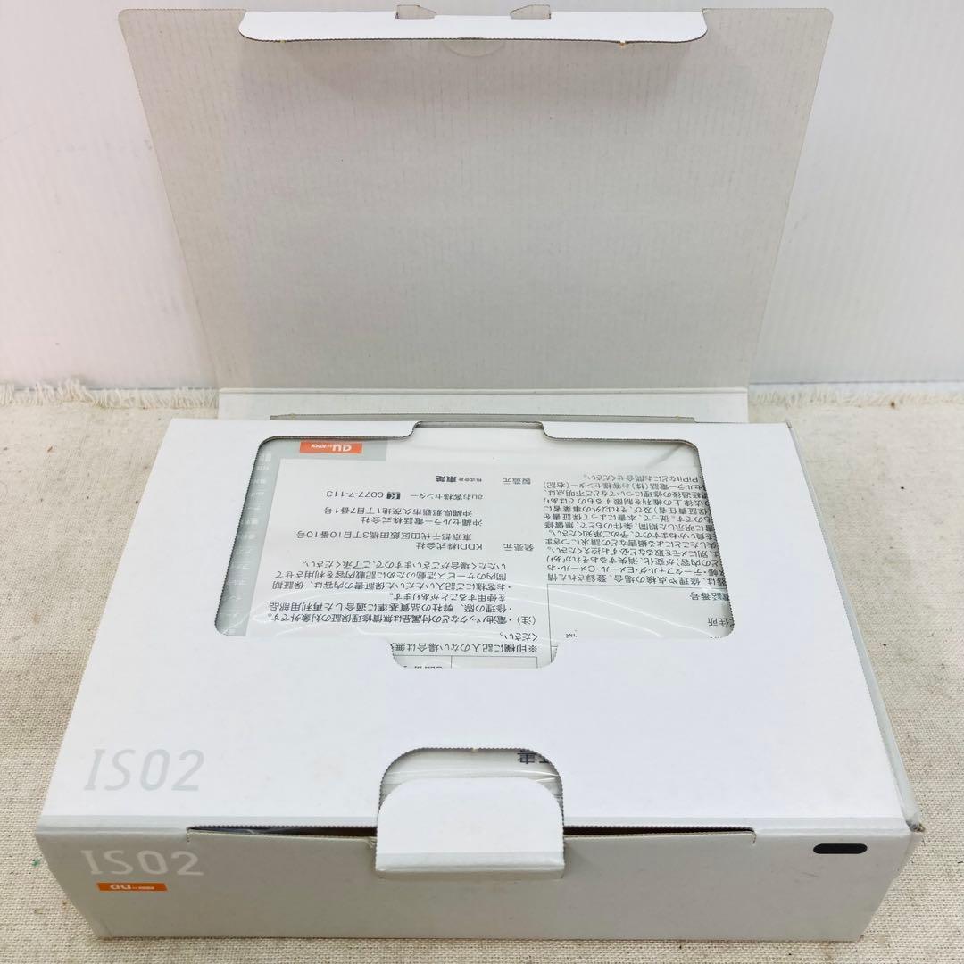 【未使用保管】東芝 TSI01SAA ブラック×ホワイト IS02 へ2