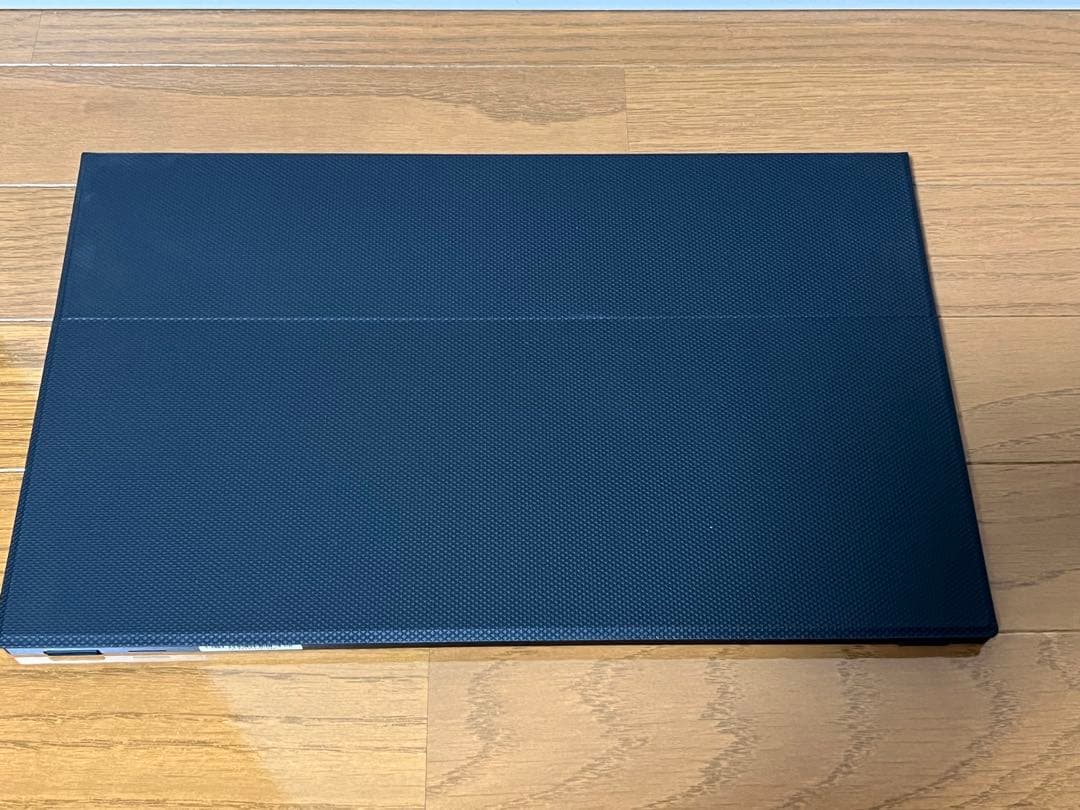 PROMETHEUS 17.3インチ フルHDモバイルモニター