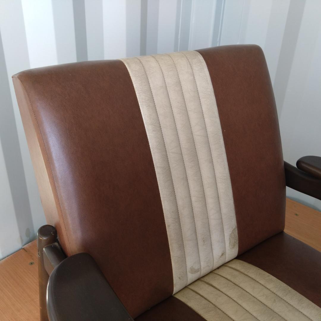 レトロモダン　１人掛けソファ　A