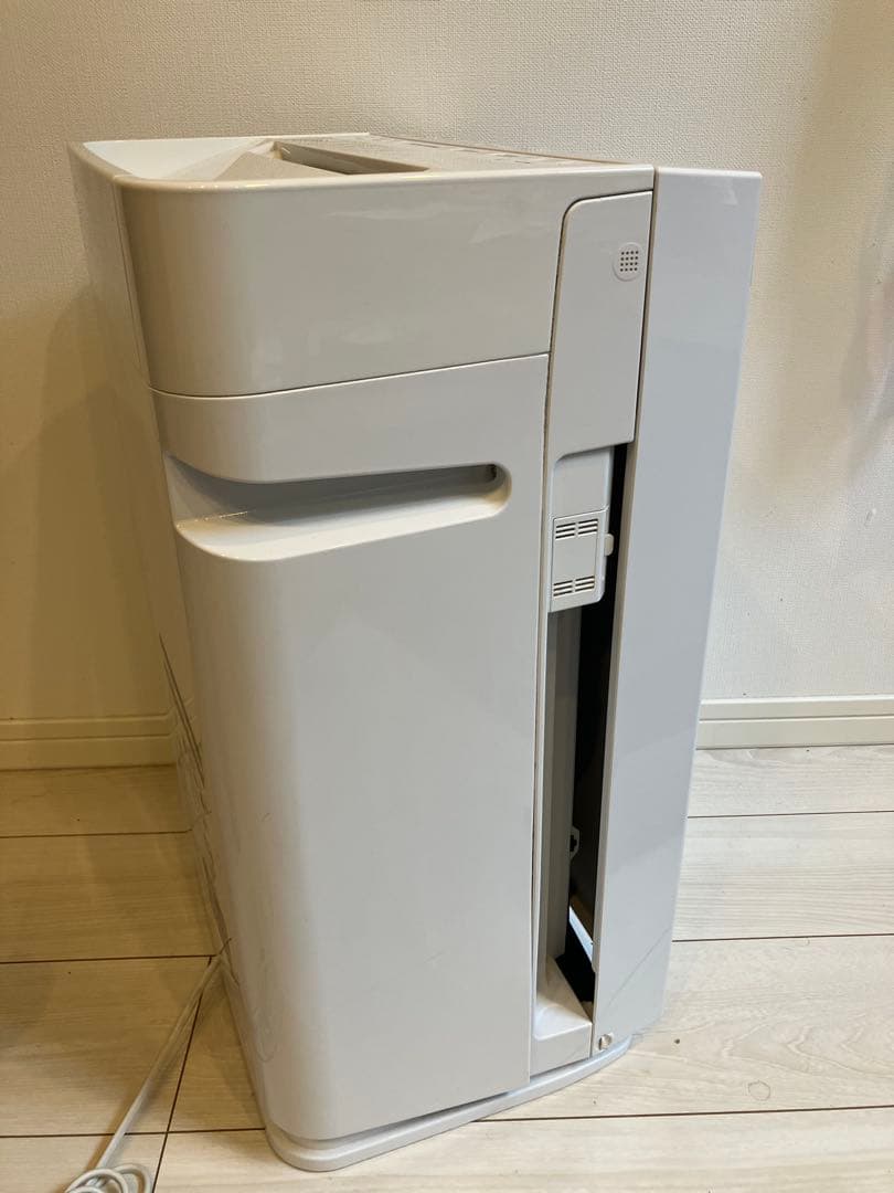 ダイキン　DAIKIN MCK70W-W 2020年製　空気清浄機