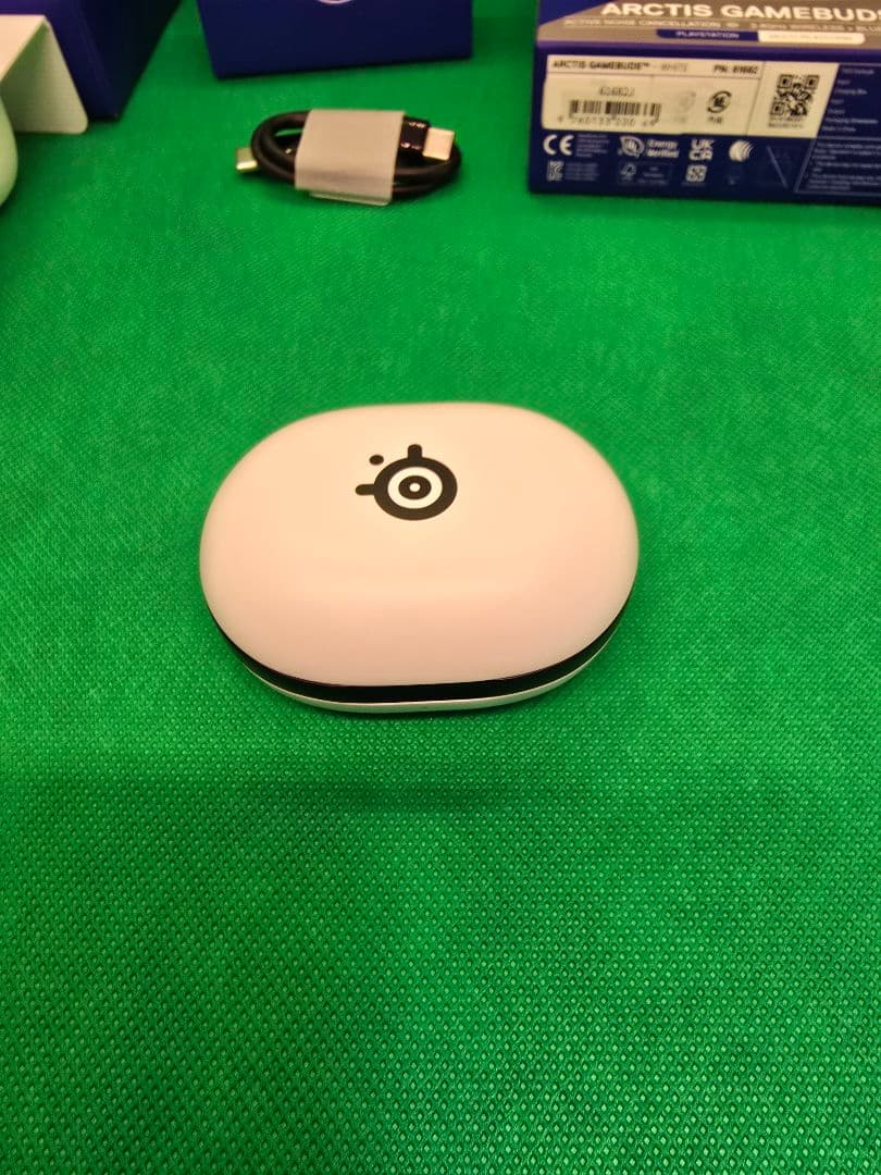 SteelSeries Arctis Gamebud ワイヤレスイヤホン