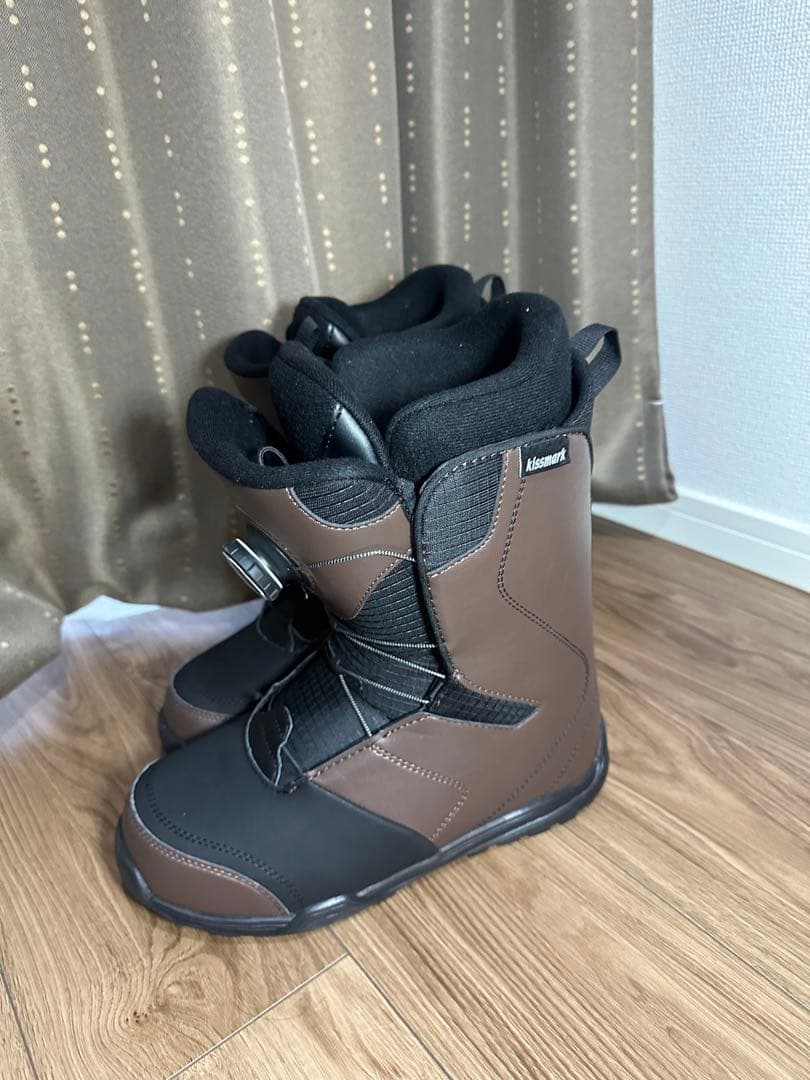 ブラウン スノーボードブーツ ボアシステム