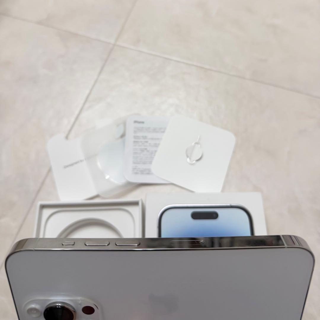 【美品】iPhone 14 pro 256GB シルバー (初期化済み)