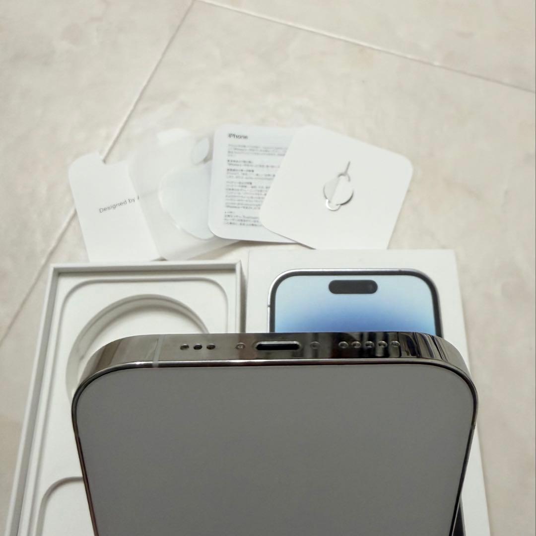 【美品】iPhone 14 pro 256GB シルバー (初期化済み)