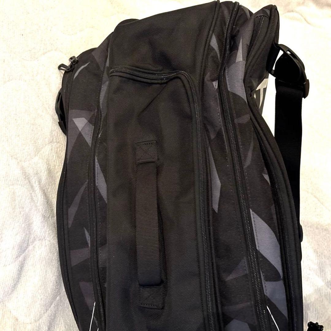 YONEX ラケットバッグ ブラック　テニス9本用 BAG2202N ヨネックス