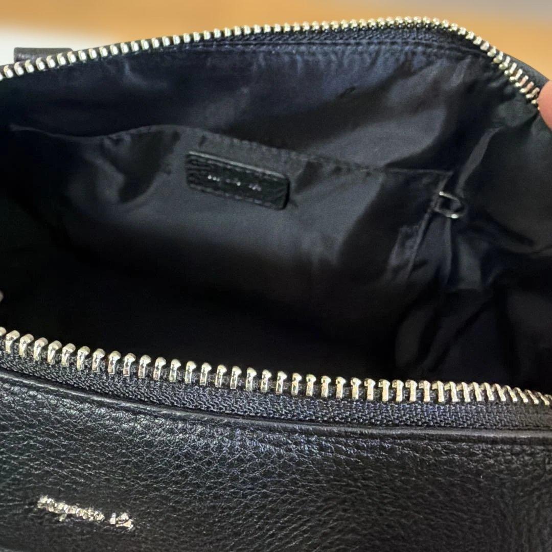 agasa h ブラックレザーショルダーバッグ