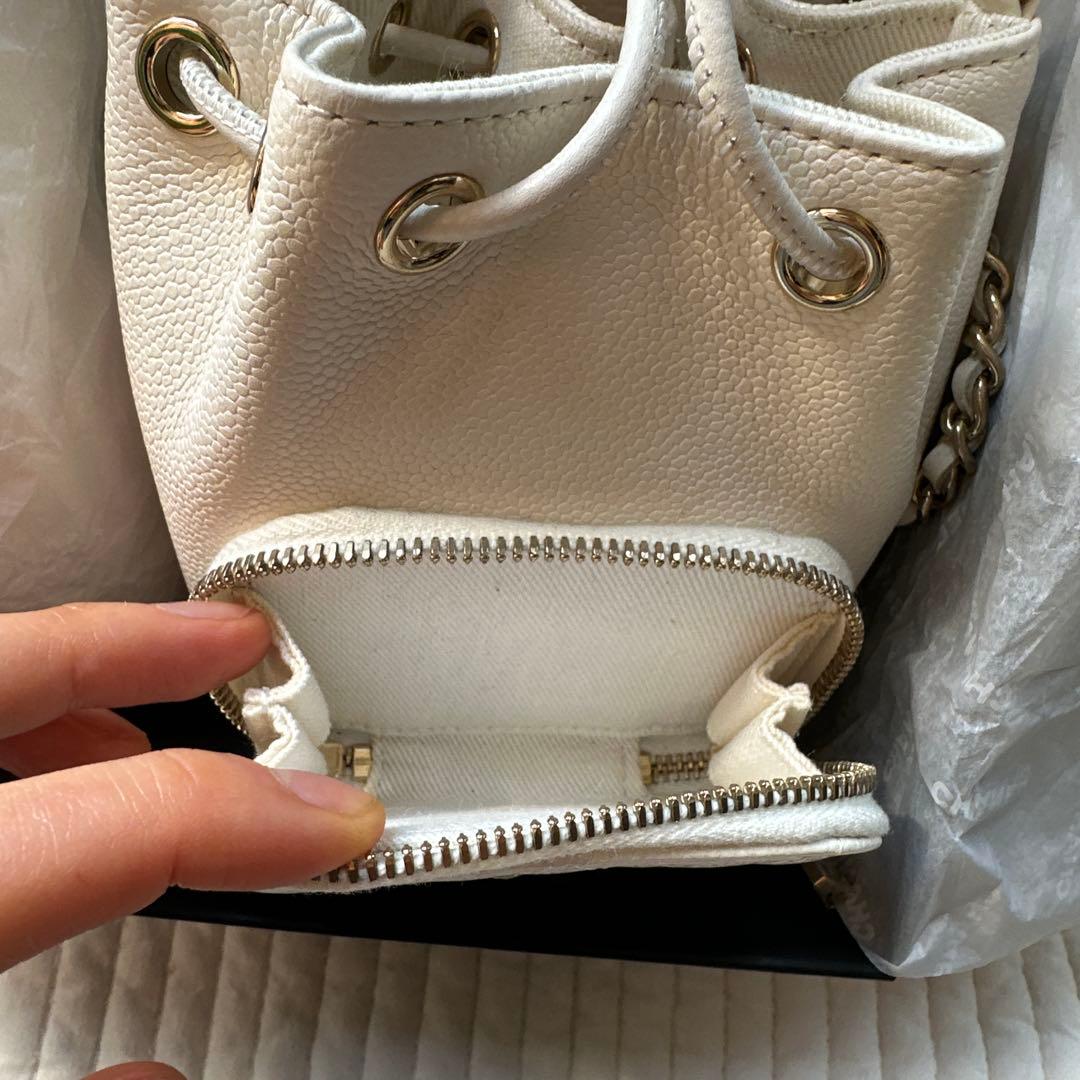 CHANEL バゲットバック ミニ ホワイト キャビアスキン