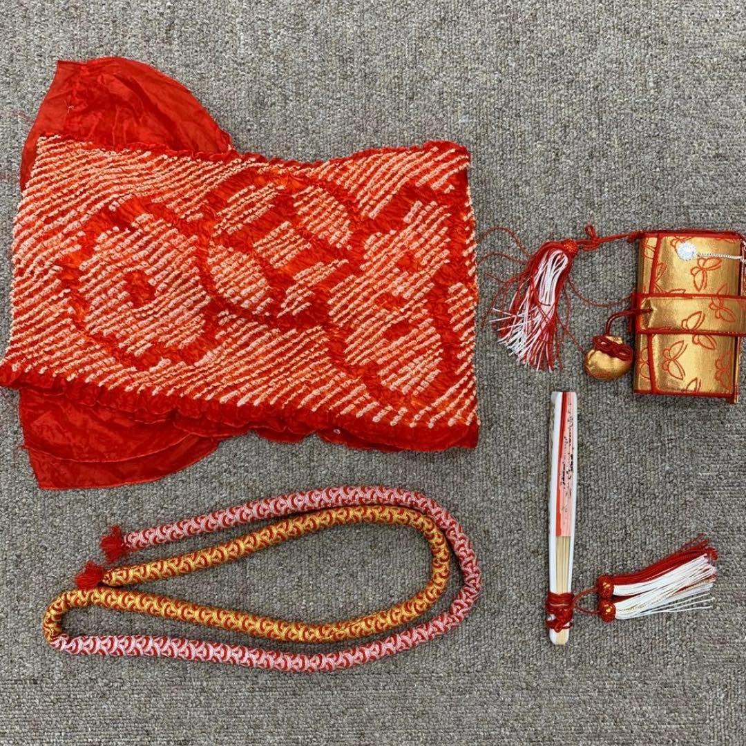 ■411ag104,着物とお小物類■七五三 七歳 女児 着物 芝草 白 ■美品u