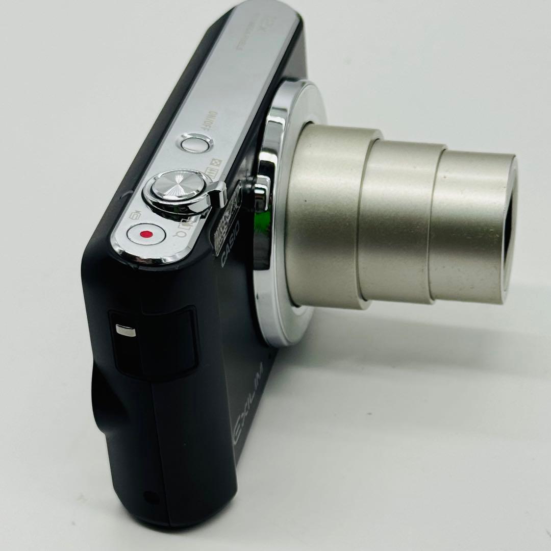 【美品】CASIO EXILIM EX-ZS260 （ブラック）オールドコンデジ