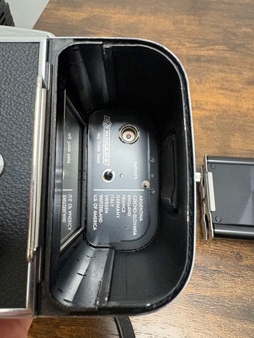 中判カメラ　ハッセルブラッド　500C/M レンズ付き