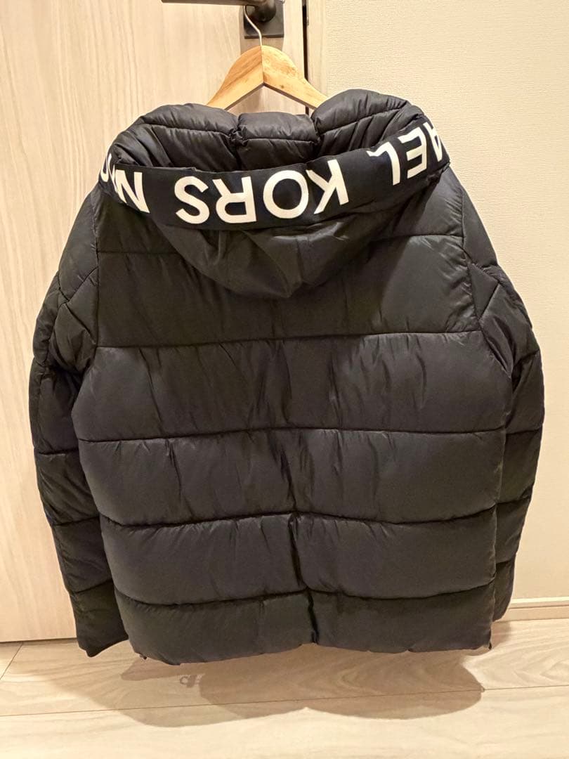 MICHAEL KORS ブラック ダウンジャケット Mサイズ