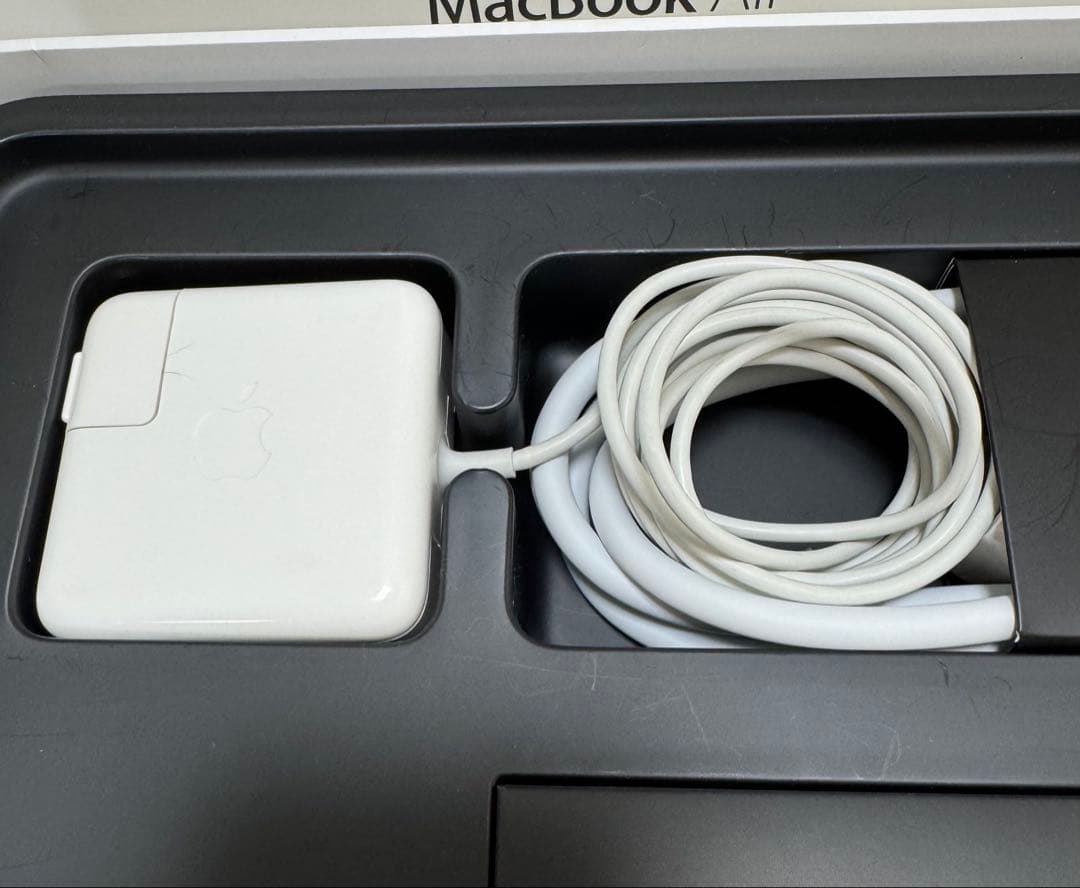 MacBook Air 13インチ 2013 4GB 128GB 箱付