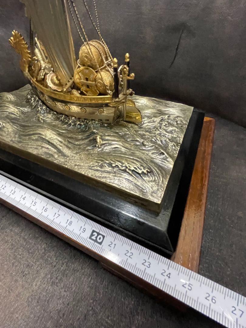 銀製　宝船　金属製船形彫刻