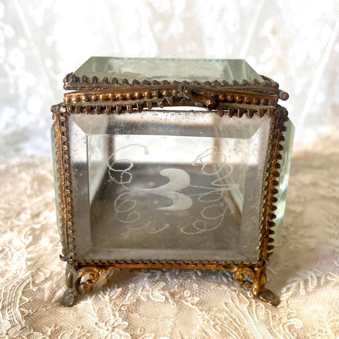 ローズ柄ベベルガラスジュエリーボックス　アクセサリーケース　フランスアンティーク