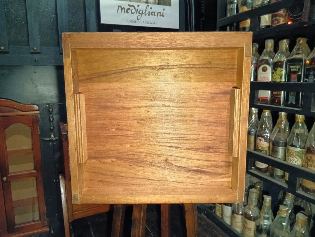 1960's　チーク材　突板　カッパーハンドル　ウッド　レコード　キャビネット