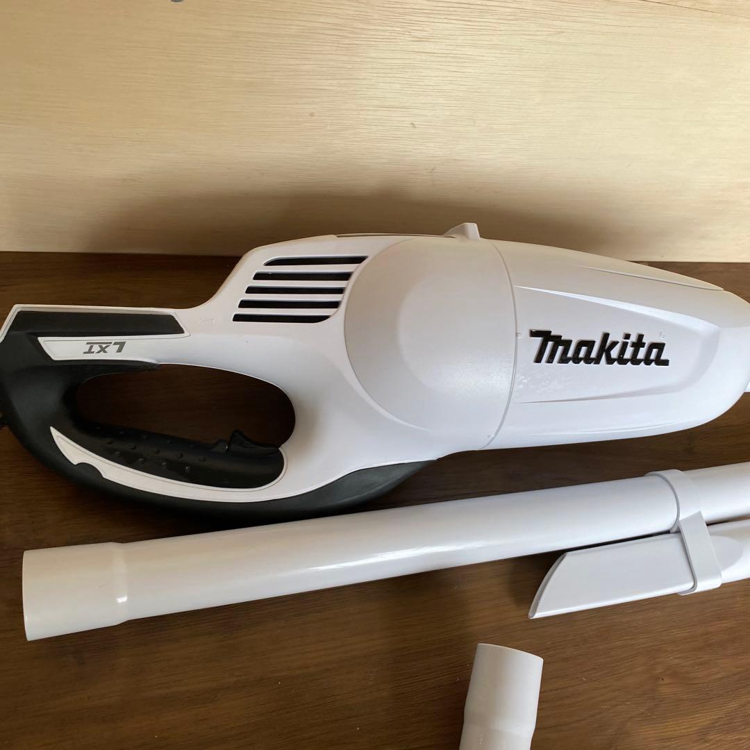 Makita CL180FD スティッククリーナ− 電源あり