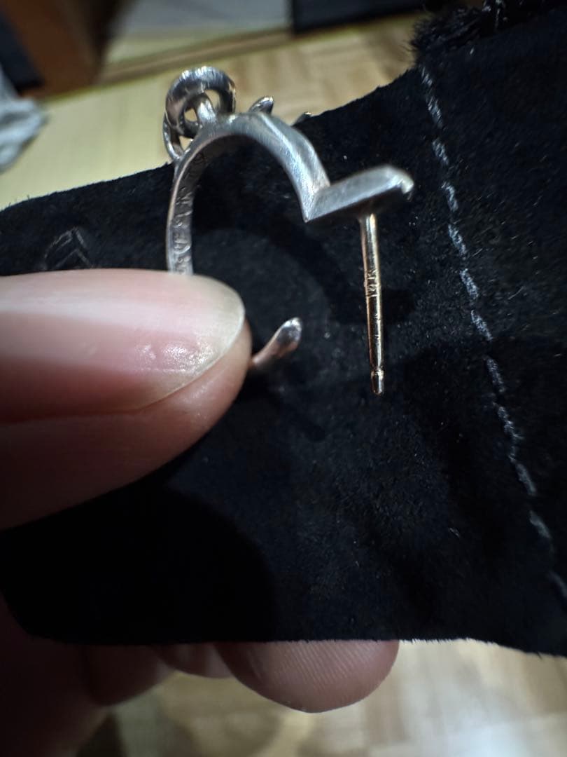 クロムハーツ　ピアス　両耳用