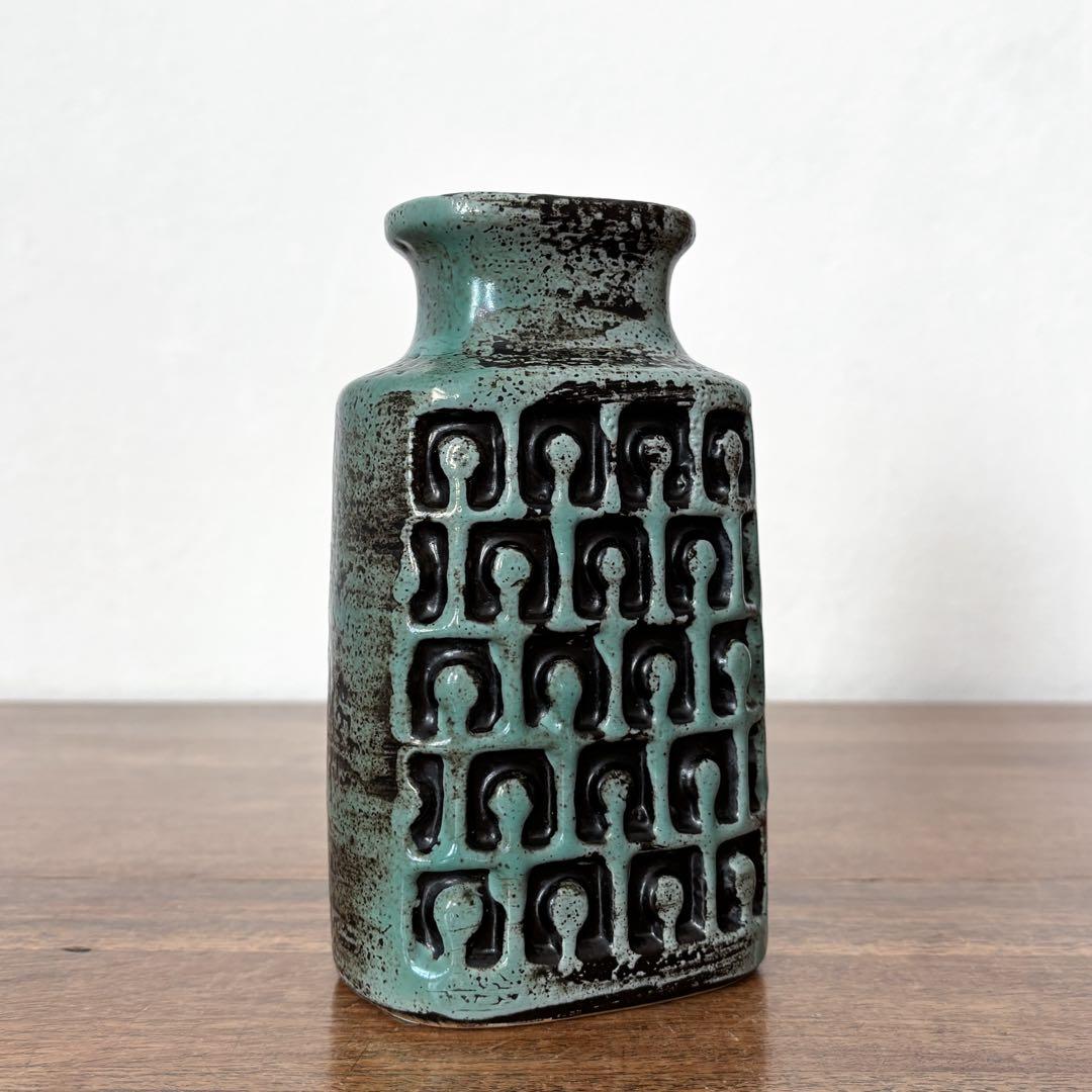 【東ドイツ Haldenslebenの花瓶】ヴィンテージ 409