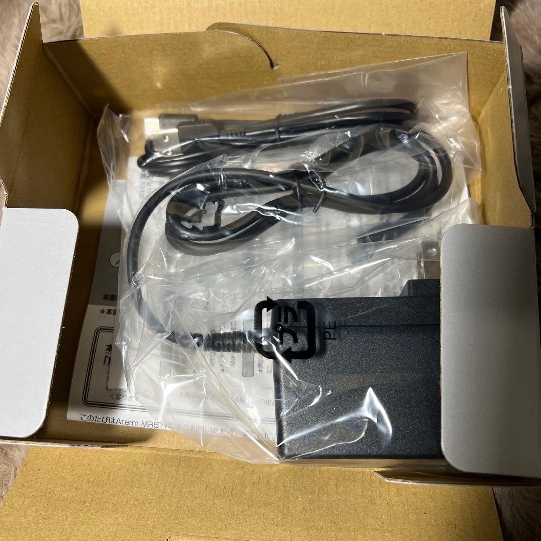 Aterm (NEC) Wi-Fi 5Gモバイルルータ MR51FN