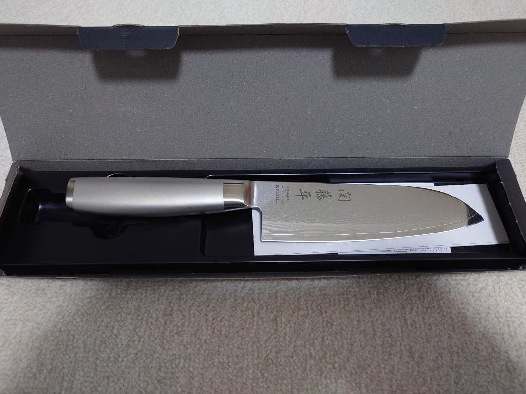 【美品】フルメタル ダマスカス 69層鋼 関藤平 三徳包丁