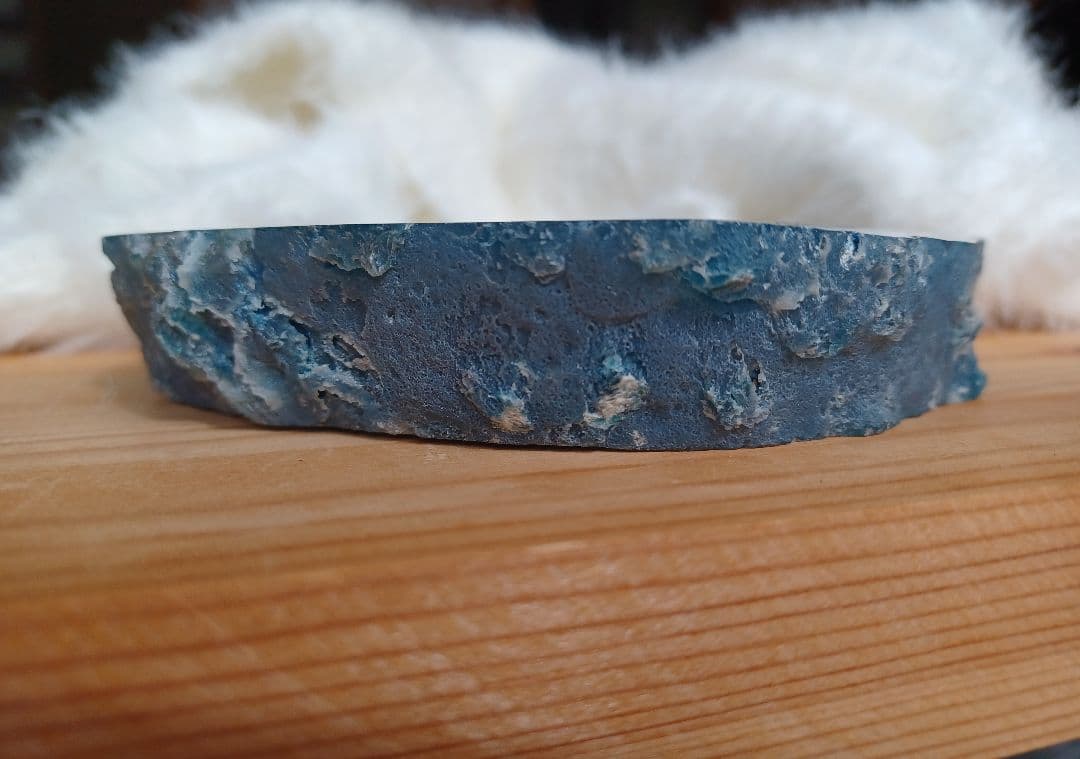 アゲートの青色置物　ブルーメノウ　輪切り