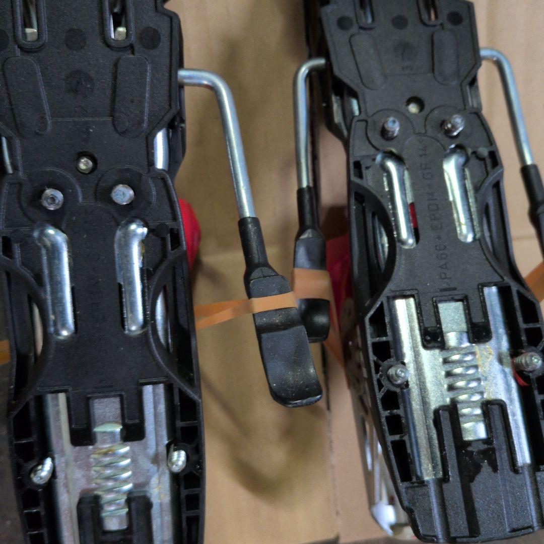 マーカーコンプ14 スキー ビンディング 赤白