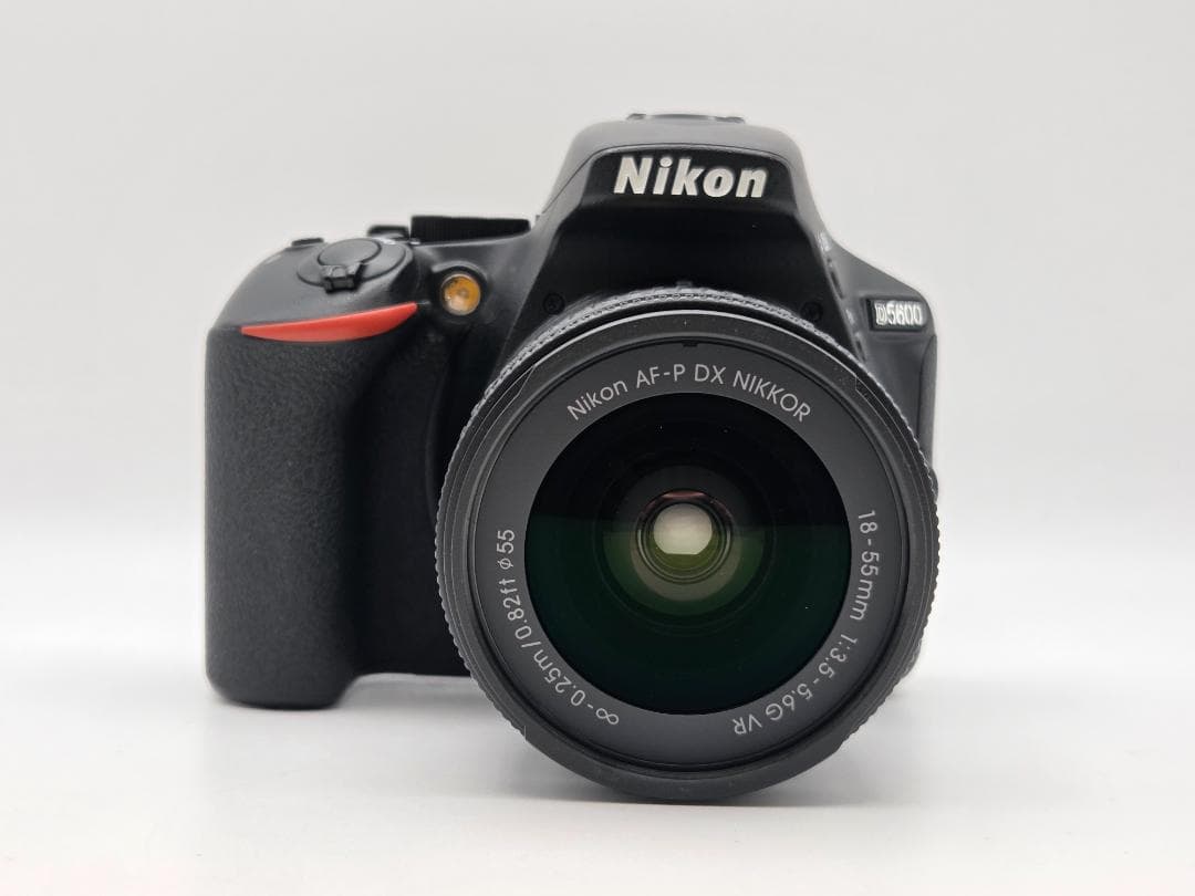 ニコン　NIKON D5600 18-55mm VR レンズキット