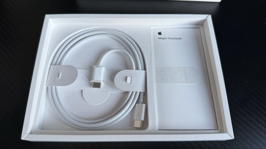 Apple純正　Magic Trackpad USB-C ほぼ未使用 美品