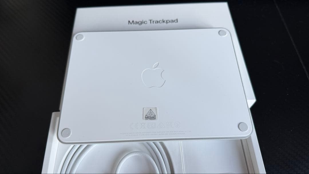 Apple純正　Magic Trackpad USB-C ほぼ未使用 美品