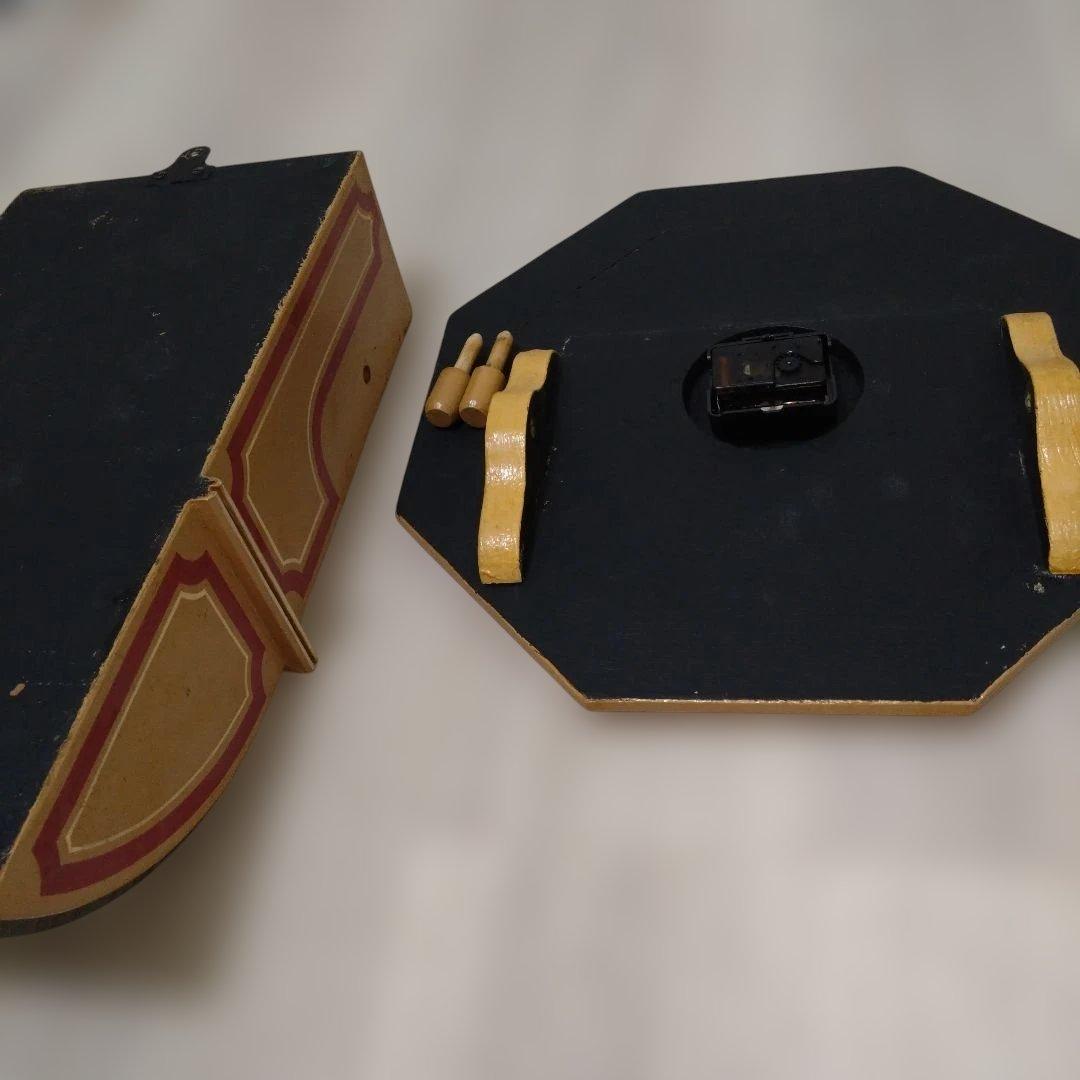 アンティーク風八角形木製時計（不動品）※絵柄　mg midget　※文字盤にmg