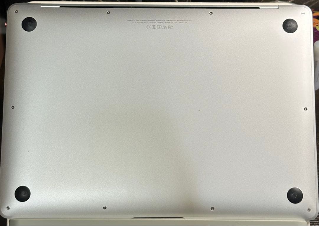 MacBook Air シルバー 256GB 若干ジャンク品