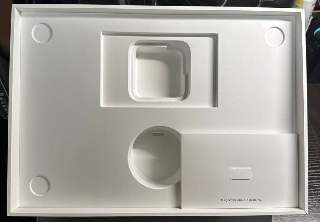 MacBook Air シルバー 256GB 若干ジャンク品