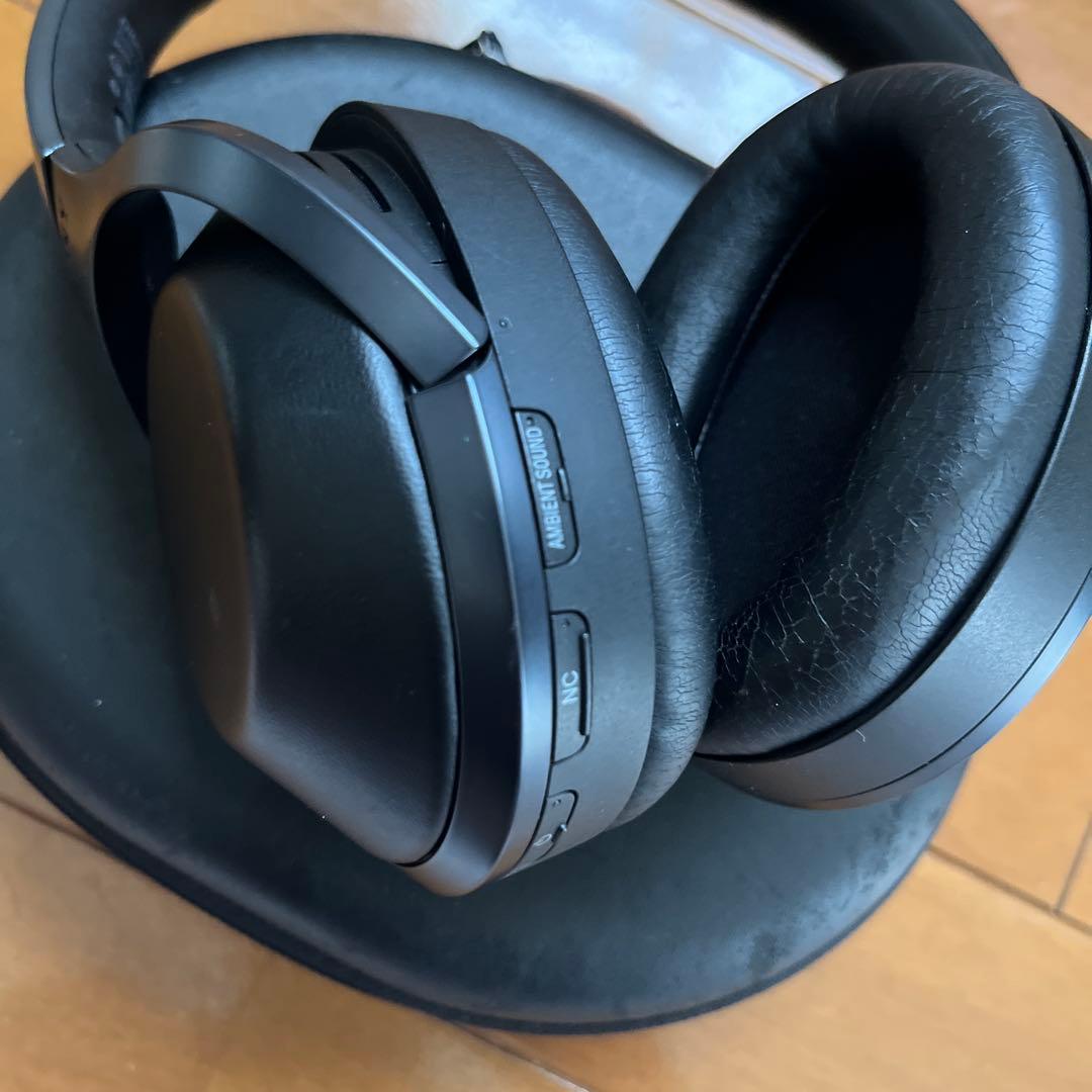 Sony mdr-1000xノイズキャンセリング　ブラック 収納ケース付き