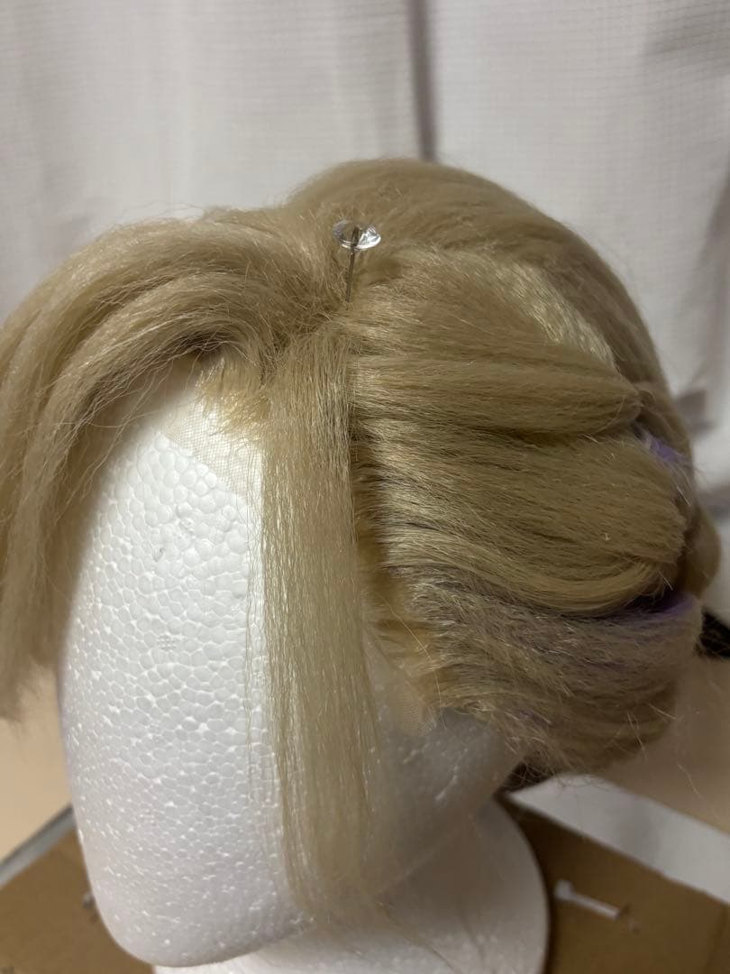 ヴィル・シェーンハイト 寮服 / コスプレウィッグ