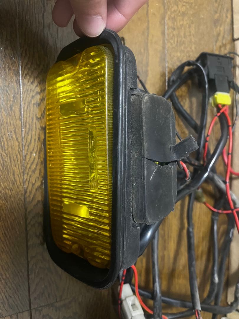 スバル　ks,kvサンバー用　純正オプションフォグランプ