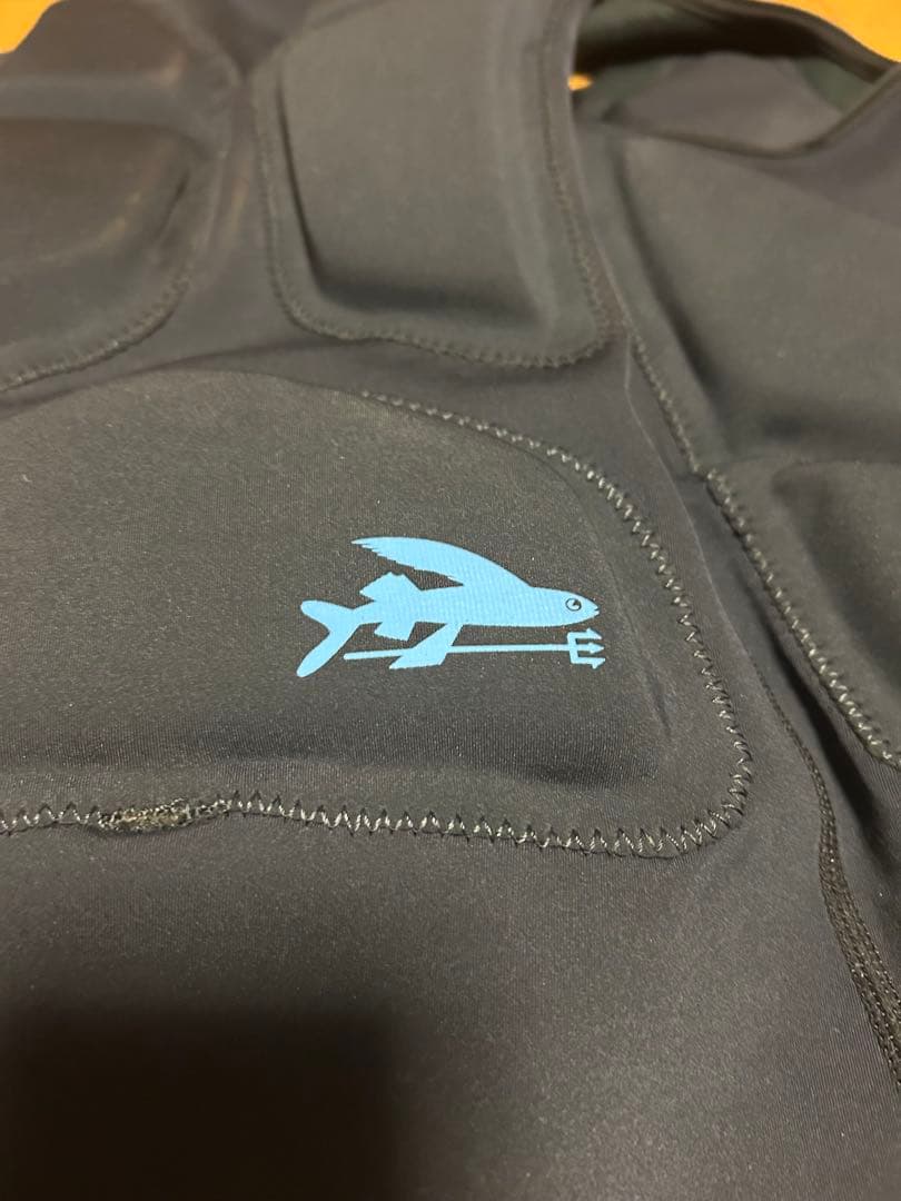 ウェットスーツ メンズ・ユーレックス・インパクト・ベスト M