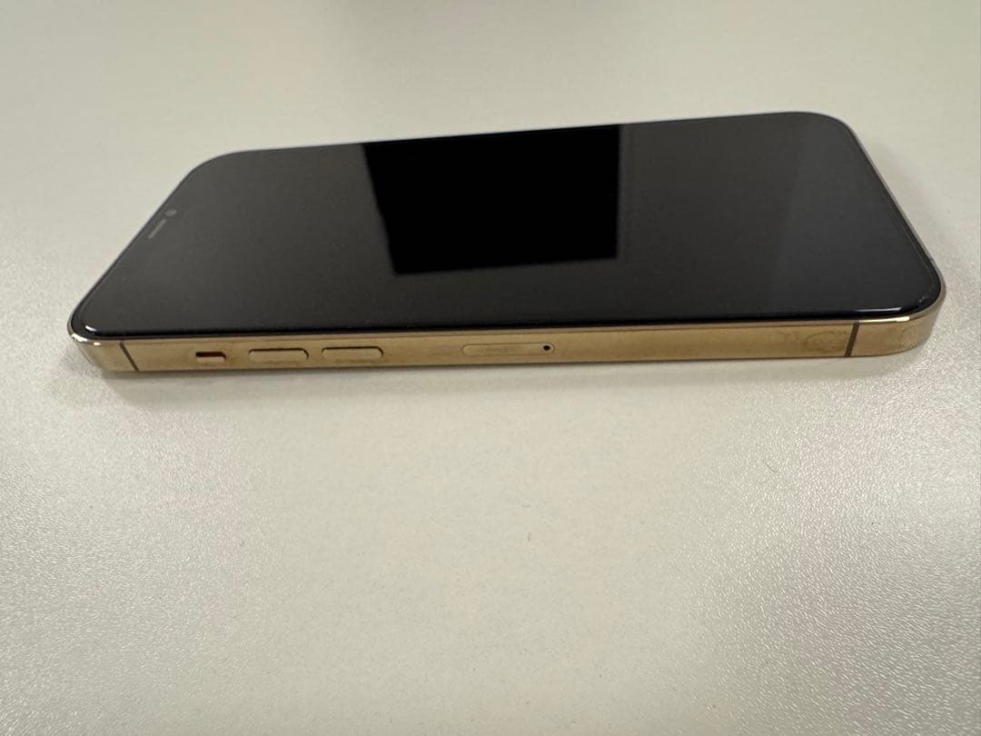 iPhone 12 promax ゴールド 本体　256gb