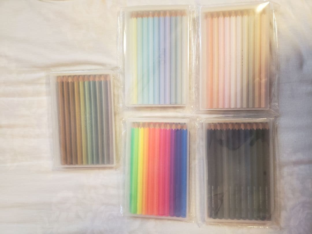 500色の色えんぴつ　TOKYO SEEDS