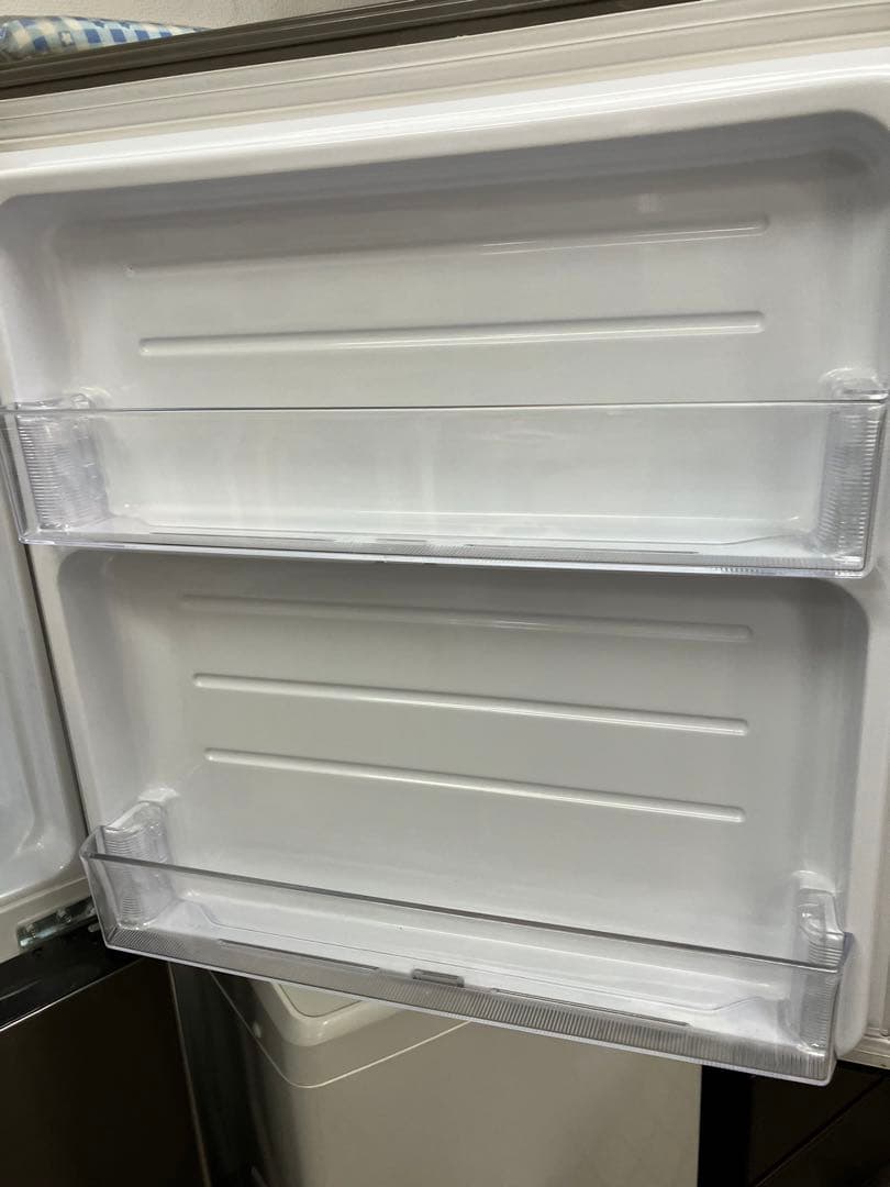 SHARP 冷蔵庫225L 2022年製