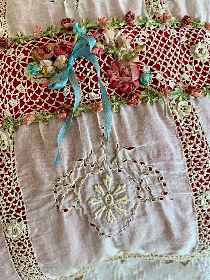 フランスアンティークコットンカバーxシルククッションロココリボン ・モチーフ装飾