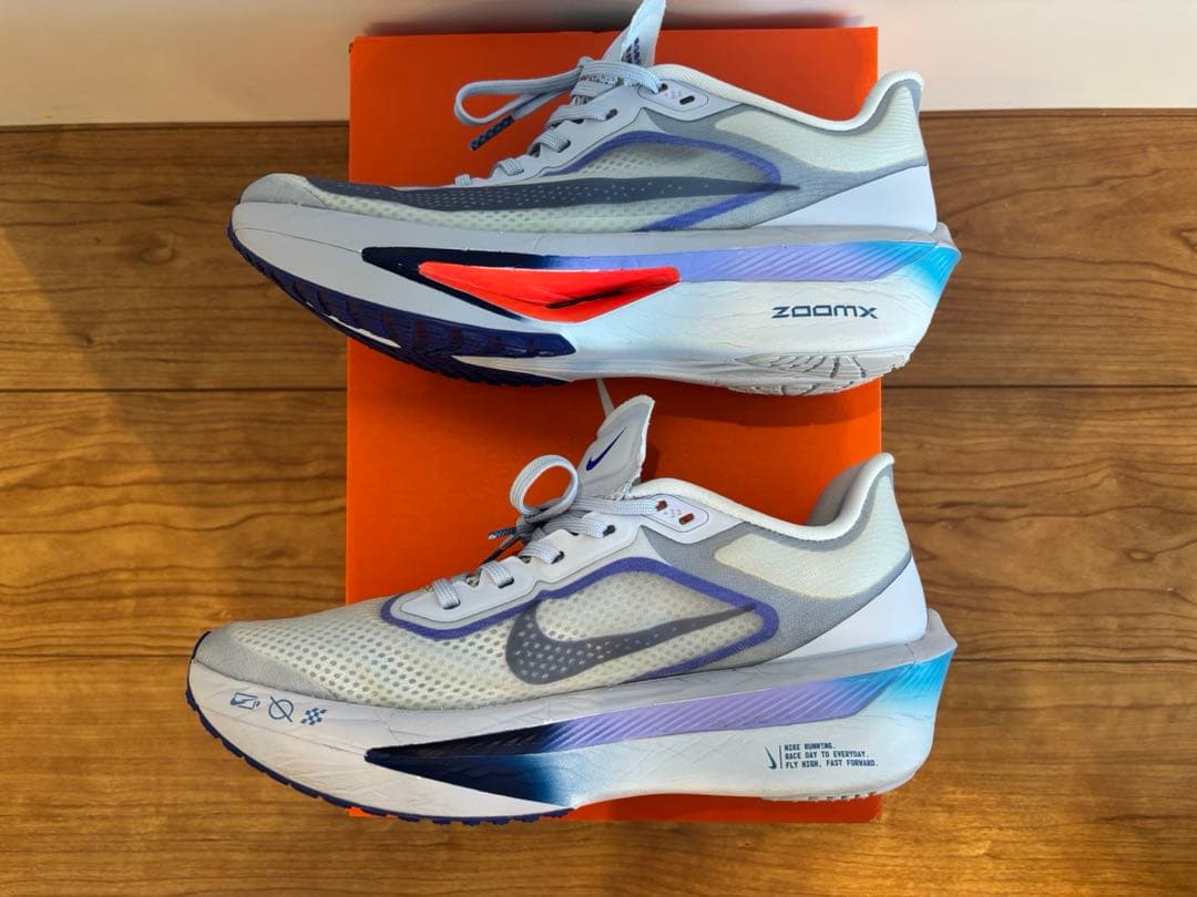 ナイキ ズームフライ6 26cm