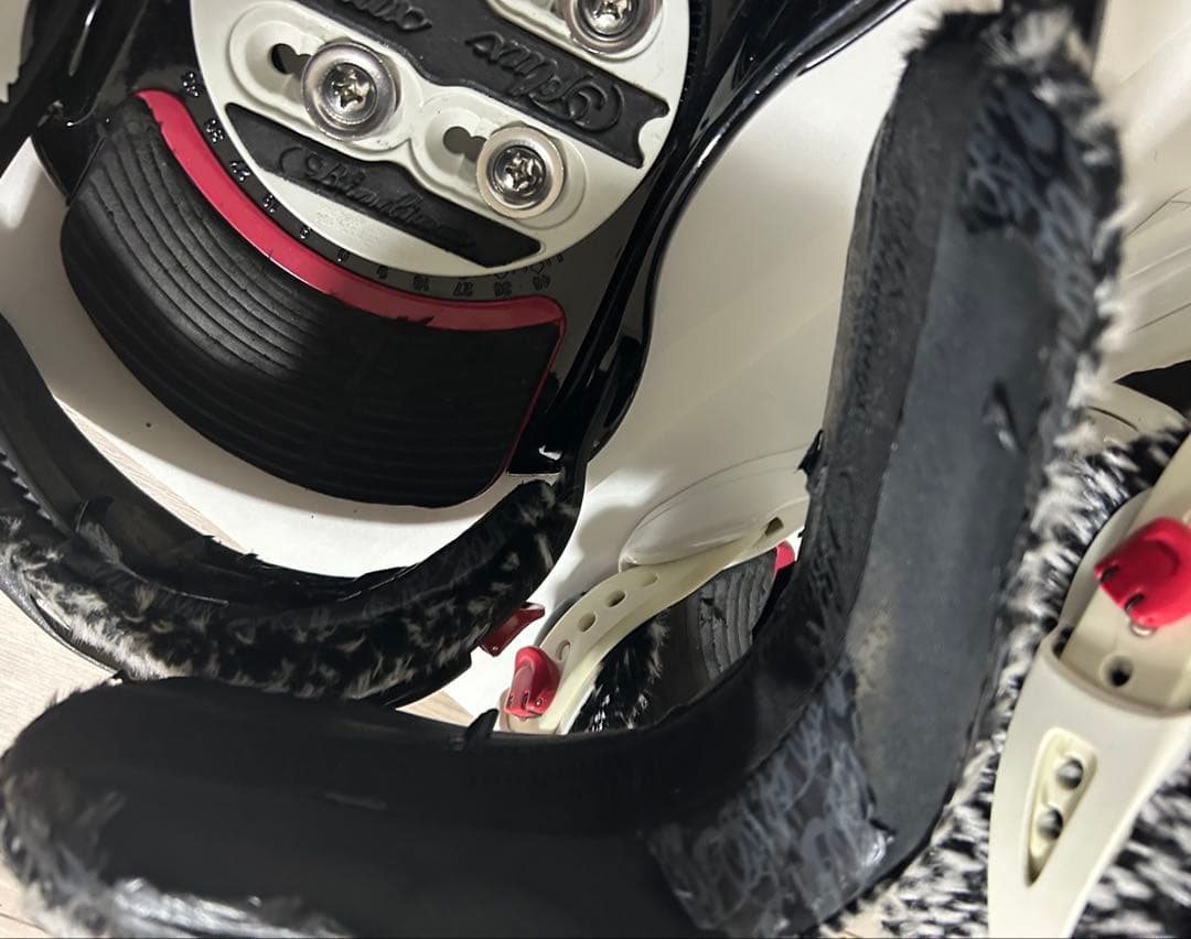 スノーボードバインディング　KJOモデルMG