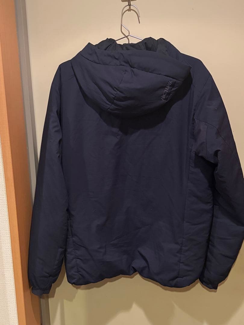 Arc'teryx アトム フーディ