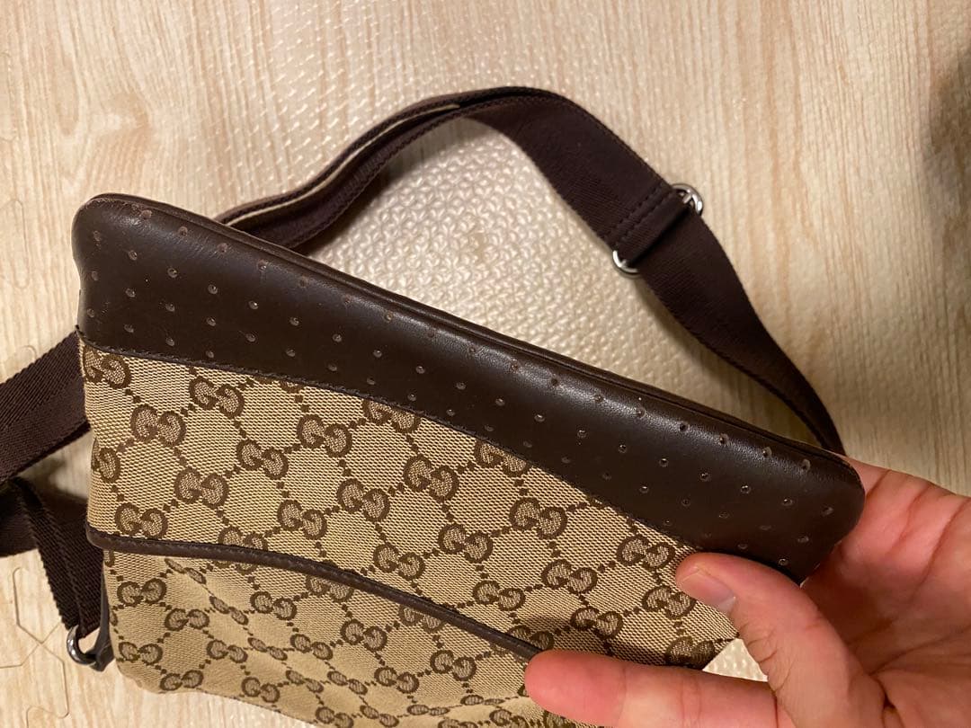 GUCCI GGパターン ショルダーバッグ 保存袋付き