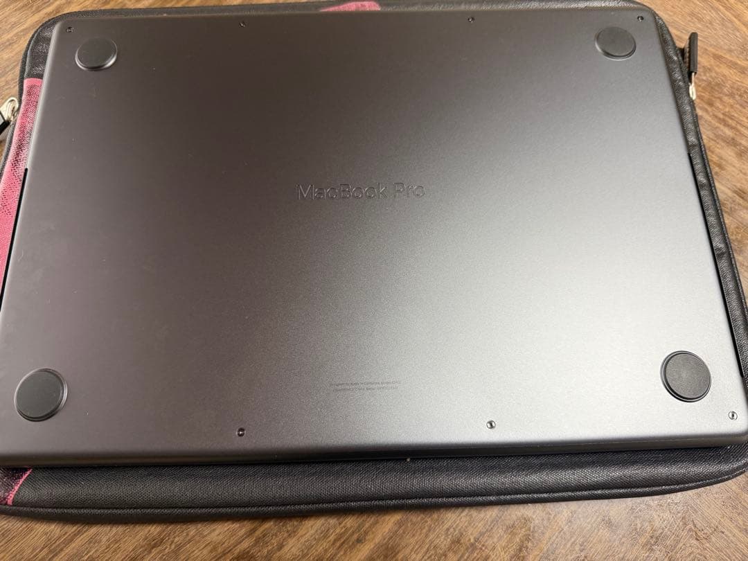 Apple MacBook Pro 14インチ 2024 M4 24GB 1TB