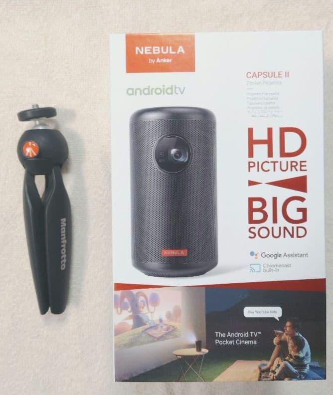 美品 Nebula Capsule II プロジェクター　+　三脚スタンド