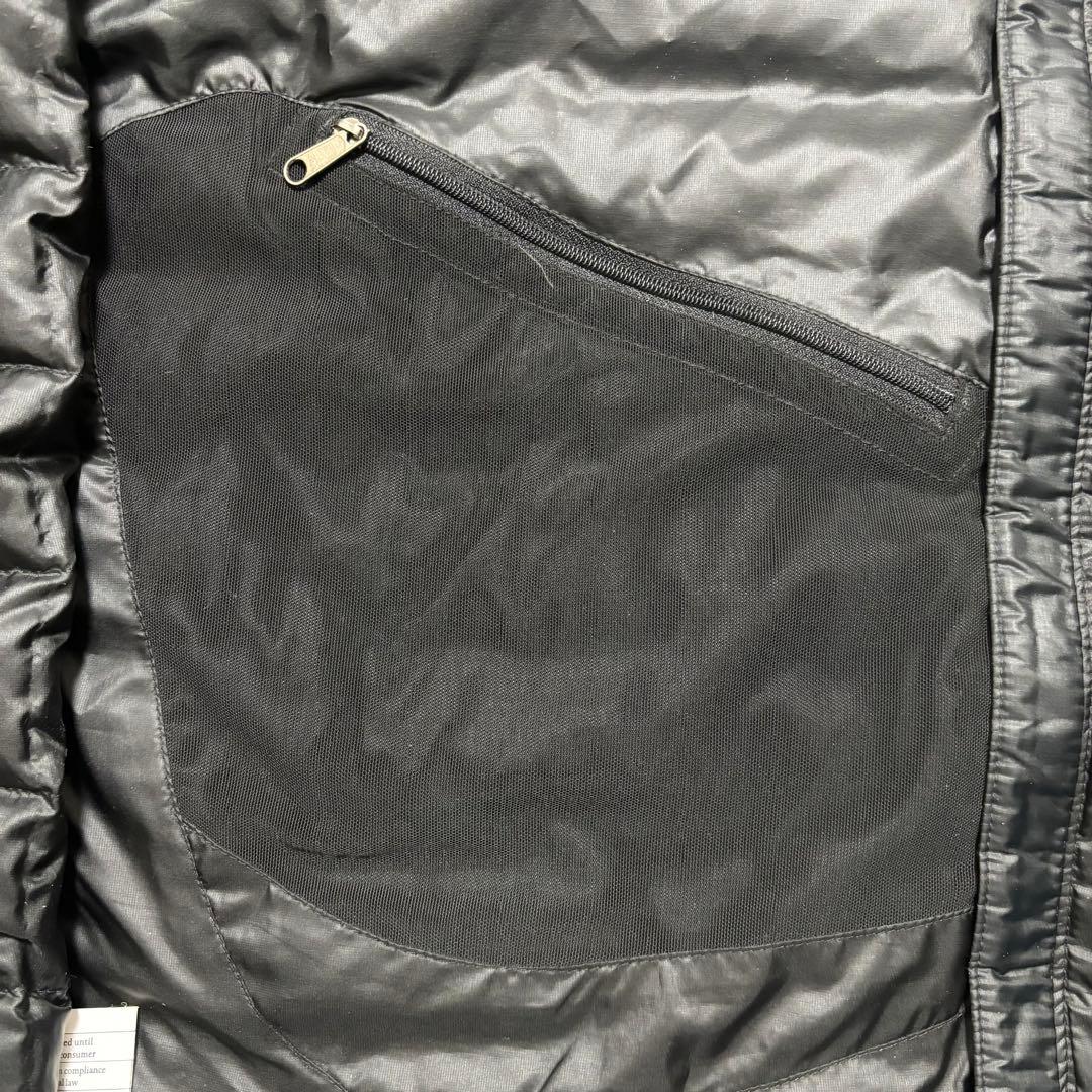 【美品】patagonia ダウンセーターフーディ Sサイズ ブラック